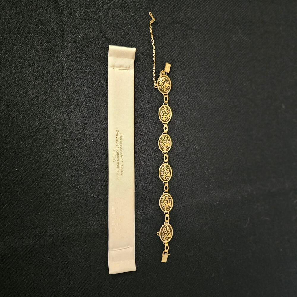 Vintage Toledo Damascene Link Bracelet – 24K Gold Inlay Floral Medallions, Spain